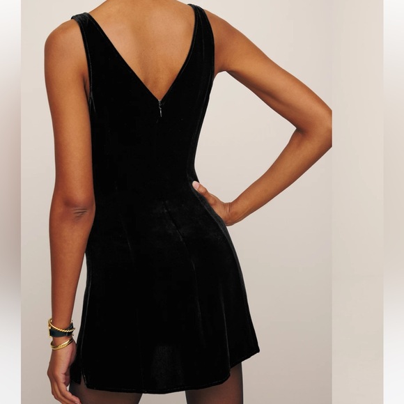 SOLD - Picture 4 of 4